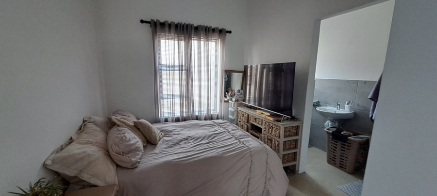 4 Bedroom Property for Sale in Dwarskersbos Western Cape